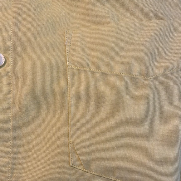 Such a cool men’s summer/ fall long sleeve shirt. - Picture 3 of 5